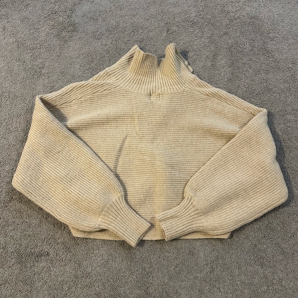 NEW PRINCESS POLLY SWEATER - Picture 7 of 11